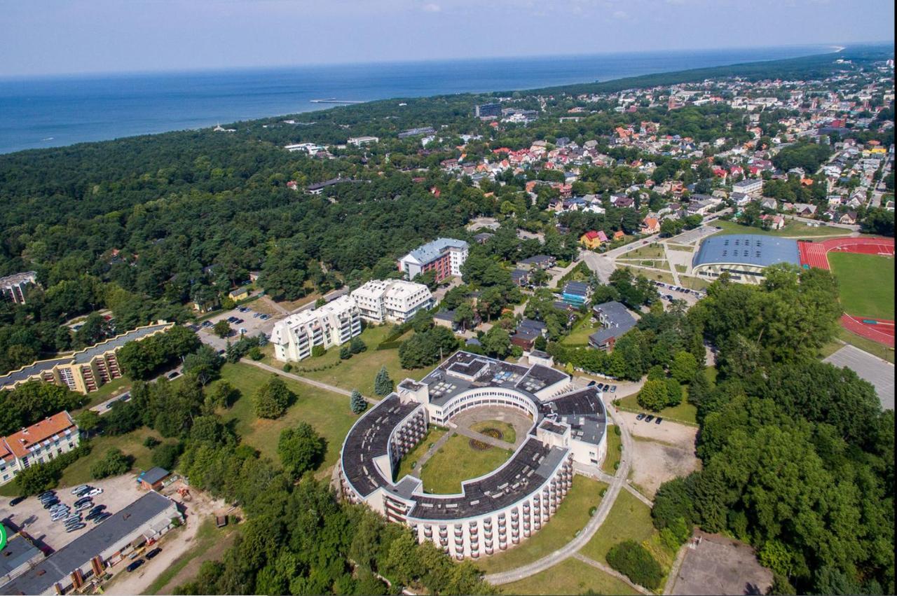 Poilsio Namai "Vyturys" Hotel Palanga Exterior photo