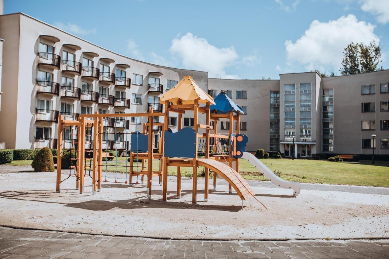Poilsio Namai "Vyturys" Hotel Palanga Exterior photo