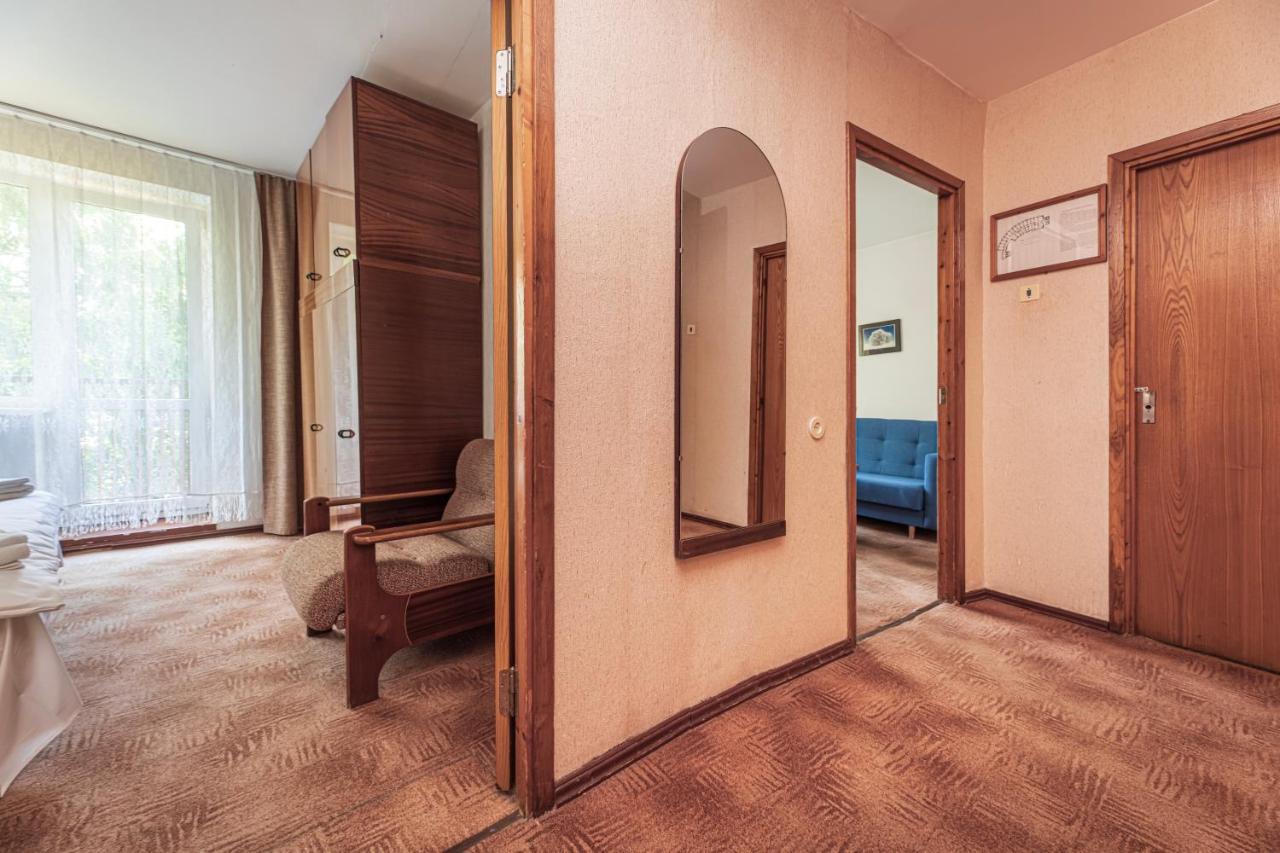 Poilsio Namai "Vyturys" Hotel Palanga Exterior photo